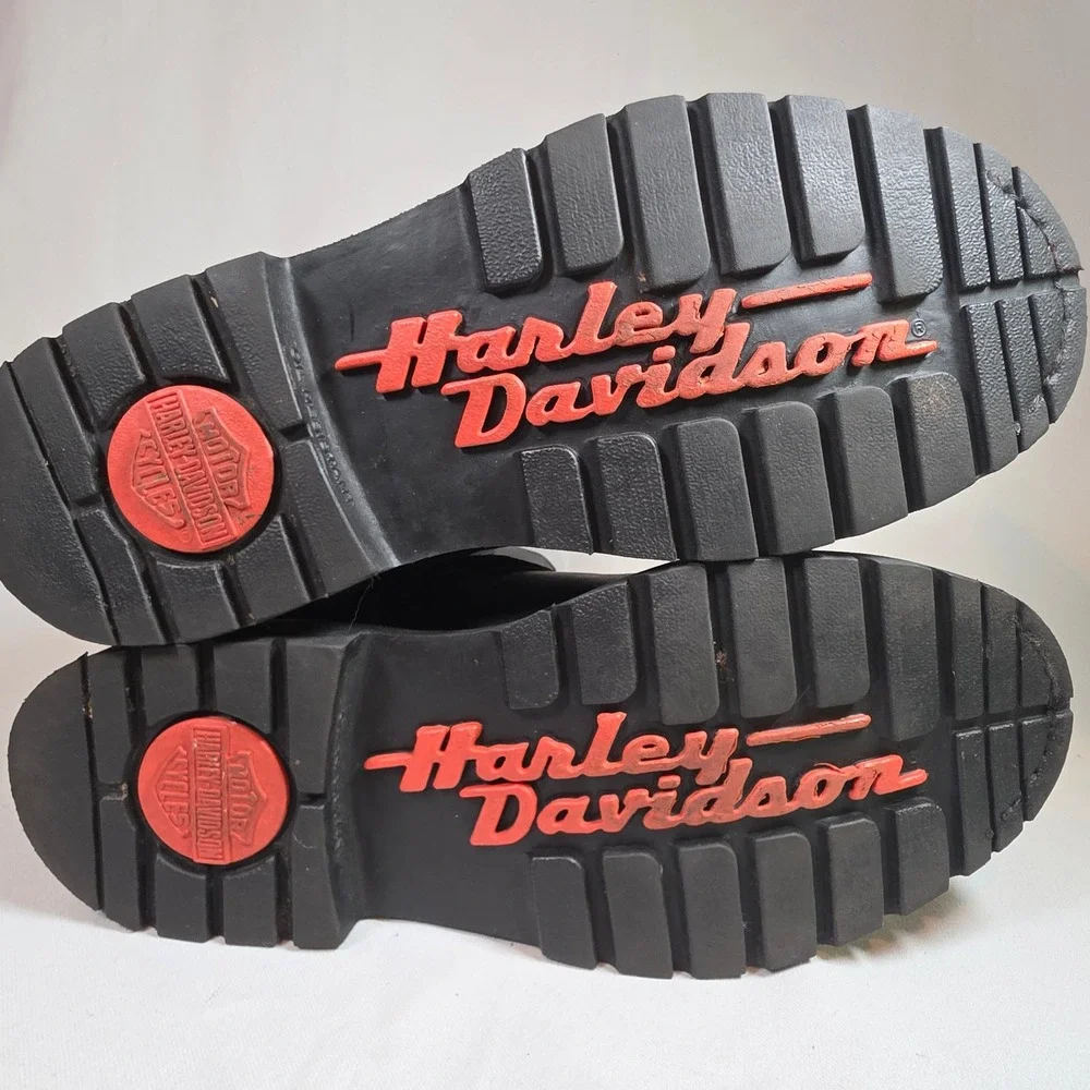 Harley-Davidson command road